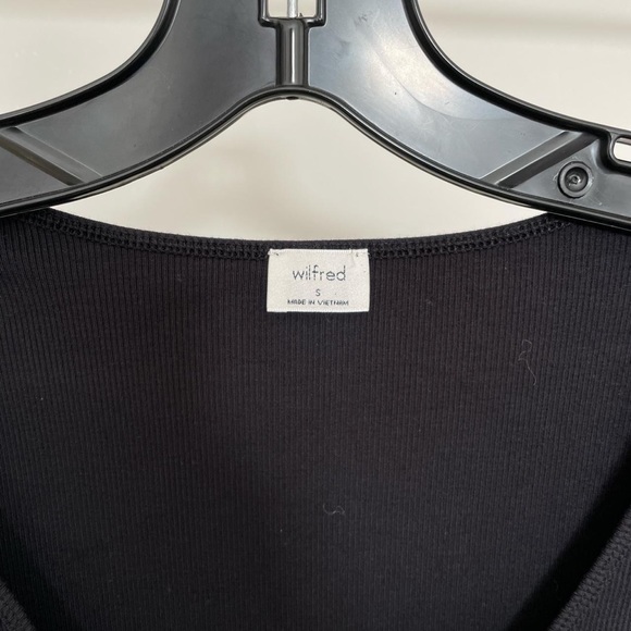 BLACK Aritzia Wilfred Tie-Front Longsleeve - Picture 5 of 5